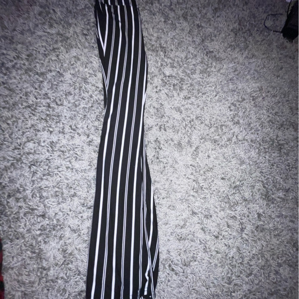 Flare yoga leggings.